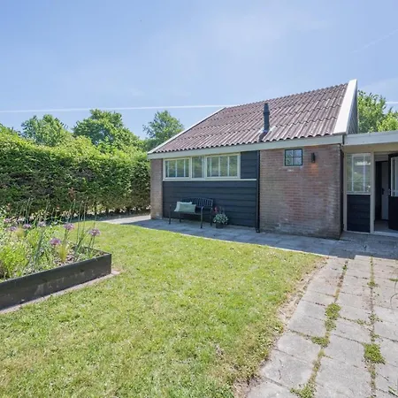 't Vrijhofje Tatil Evi Warmenhuizen